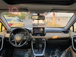 تۆیۆتا ڕاڤ 4